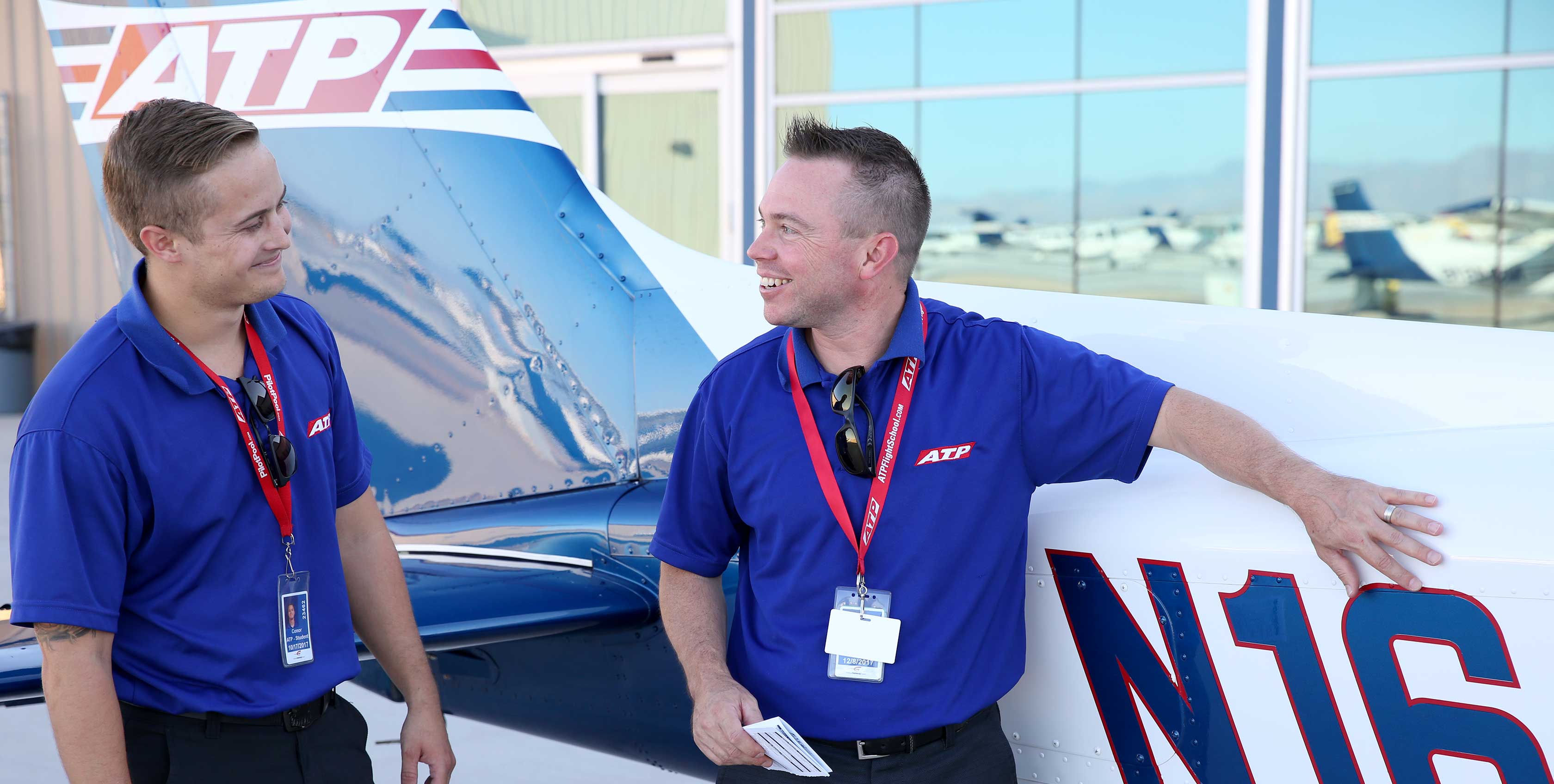 Pilot Career Guide / ATP Flight School